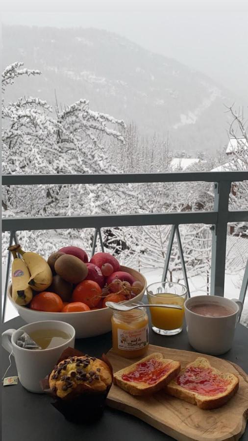 Bel appartement 8 personnes à Saint Chaffrey Esterno foto